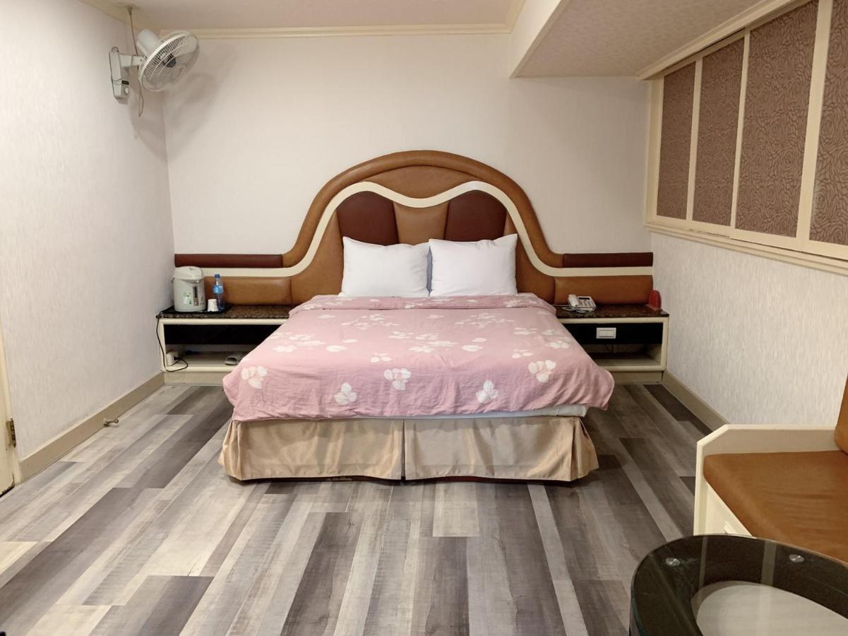 Jia Jia Hotel Yonghe Eksteriør billede